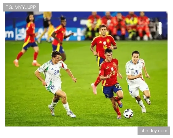 水晶宫门神亨德森神扑救主，客场取胜凸显防守韧性